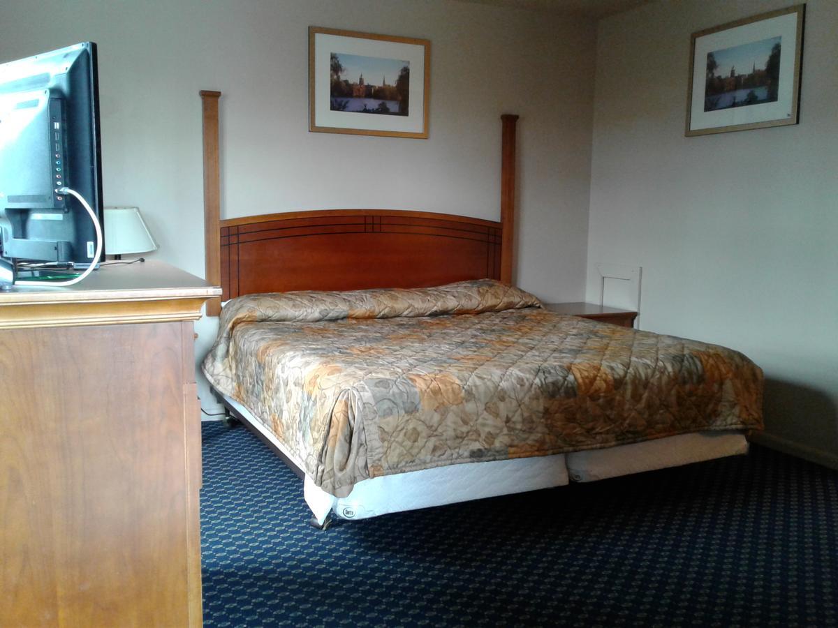 Surrey Motel Ottawa Bagian luar foto